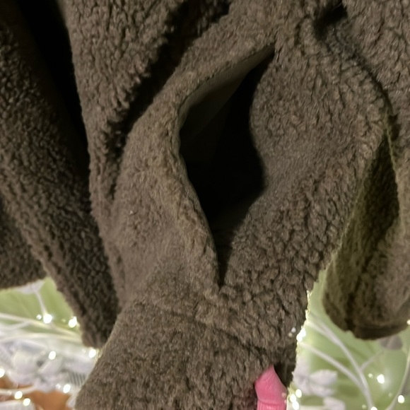 Banana Republic Sherpa Jacket - Picture 5 of 5